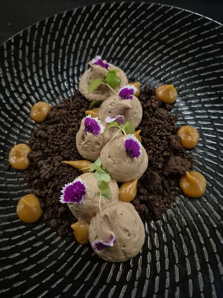 Le Petit Chef - French Restaurant-4