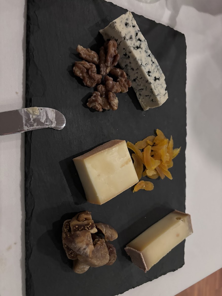 Le Petit Chef - French Restaurant-7